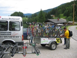 Adventure 2004 1 002
