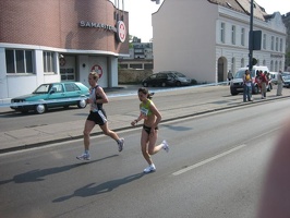 2 Frau