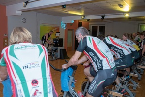 Weihnacht´s Indoor Cycling im Injoy 