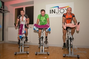 Weihnacht´s Indoor Cycling im Injoy 