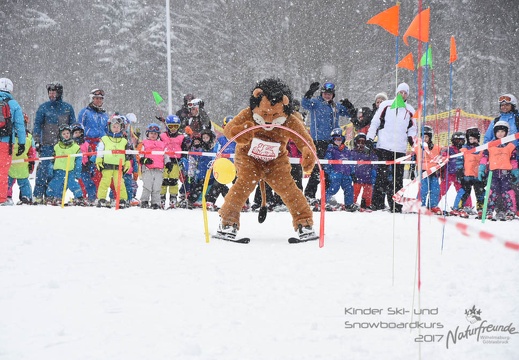 Kinderski-& Snowbordkurs 2017 Geschicklichkeitsparcour